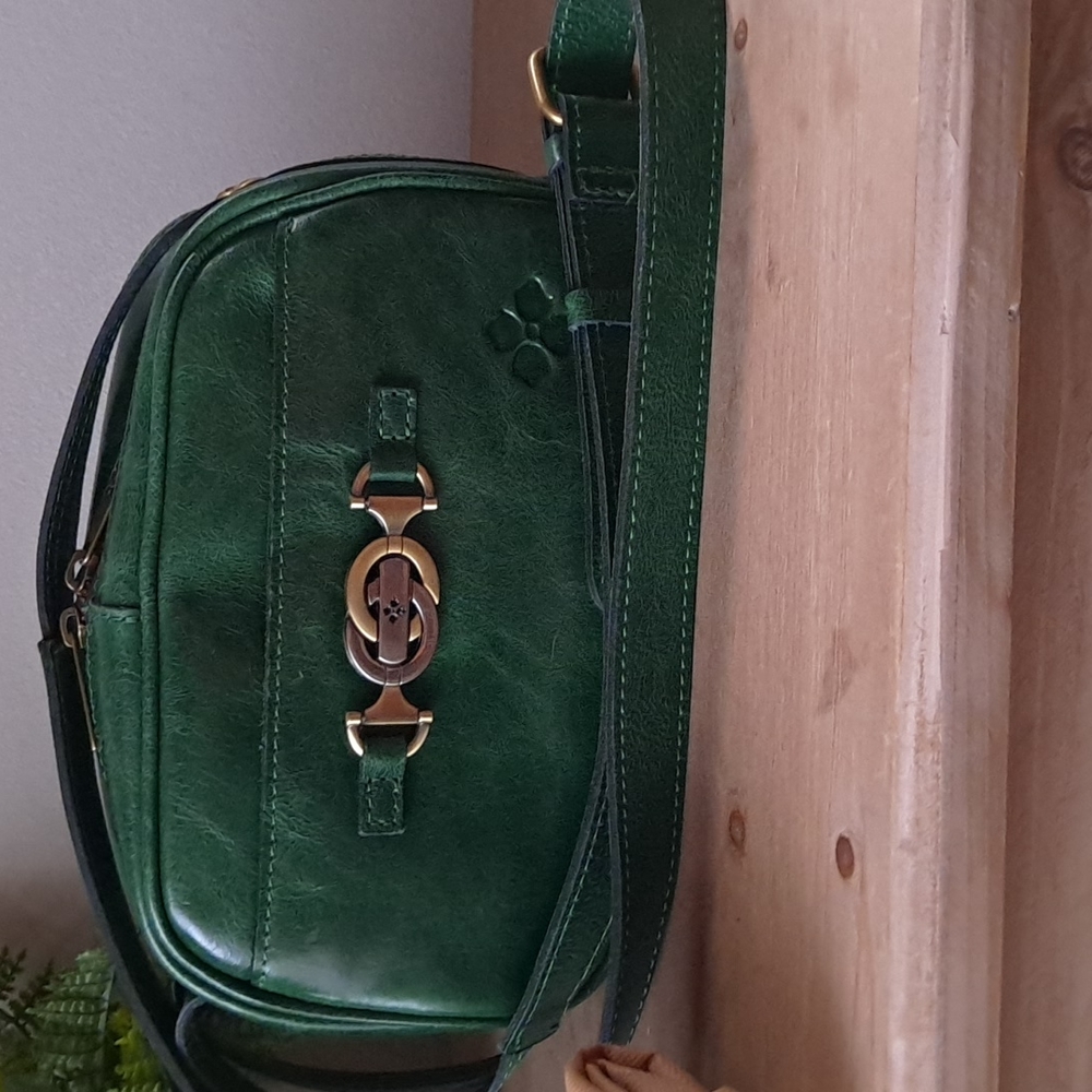 Patricia Nash Cerrisi Oval Leather Crossbody Bag